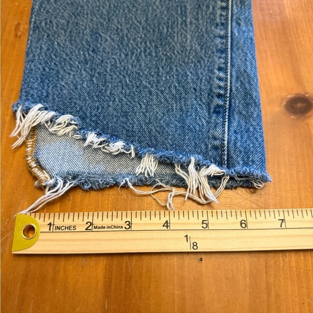 Levi’s 501 Button Fly 30x26 Jeans Women’s Raw Hem Medium Wash Classic Chic Indie